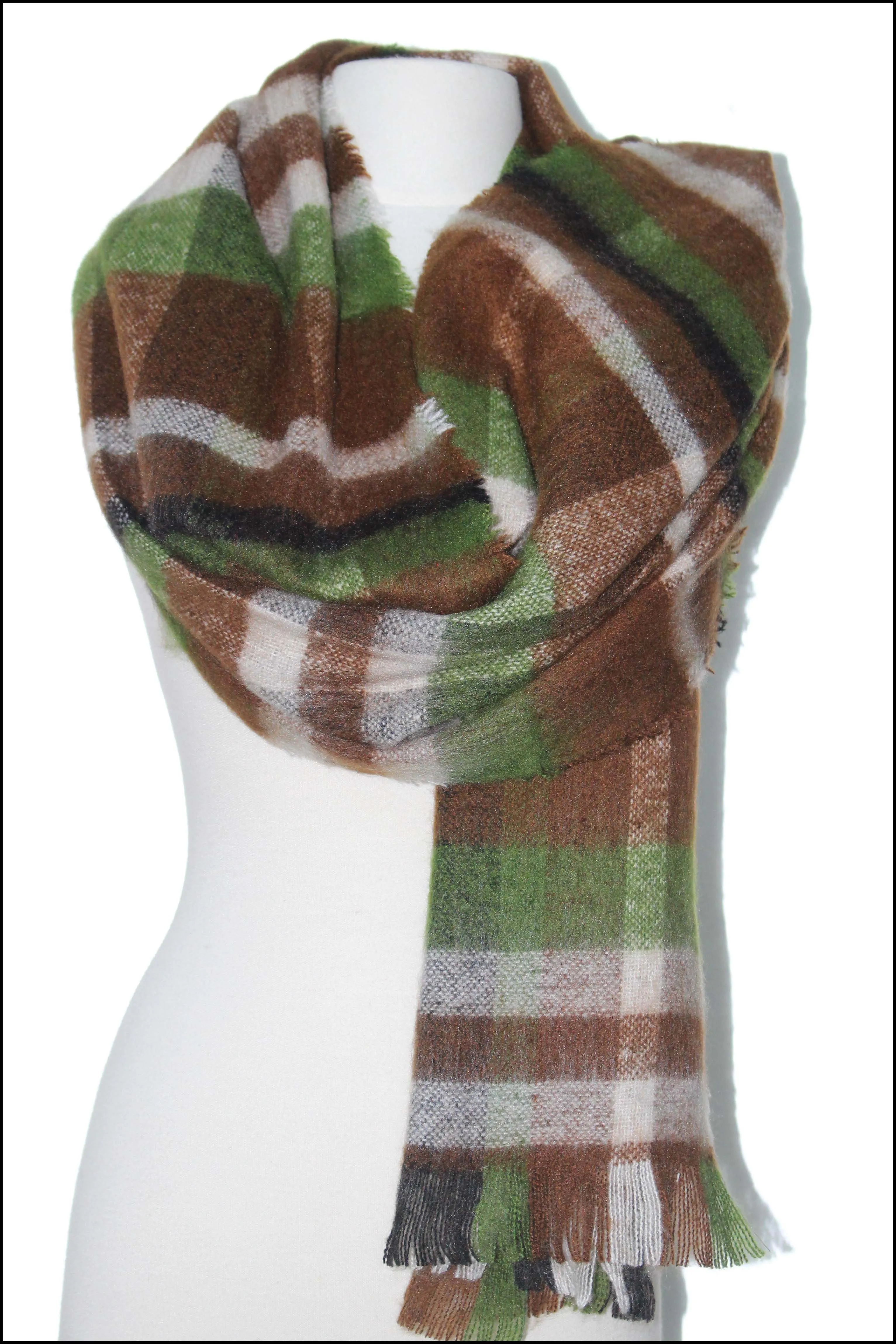 Multi-coloured Bold Plaid Scarf
